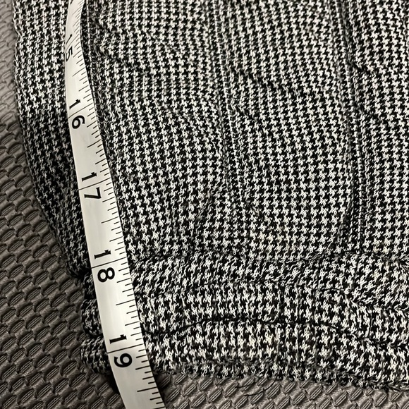 Pull & Bear Quilted Top - Picture 9 of 9